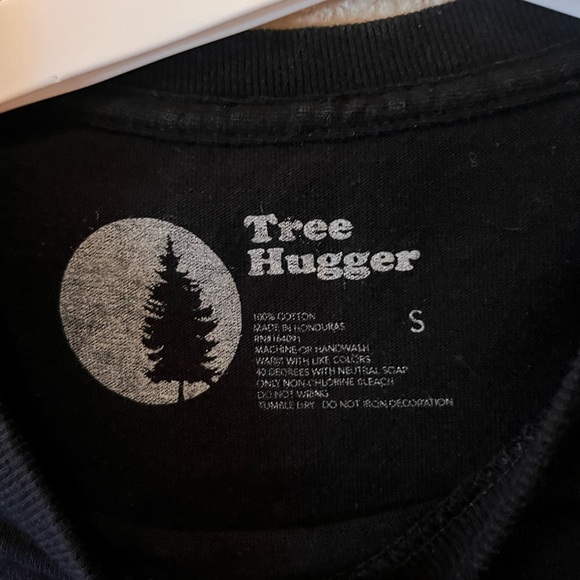 Treehugger t shirt size small - Picture 2 of 3